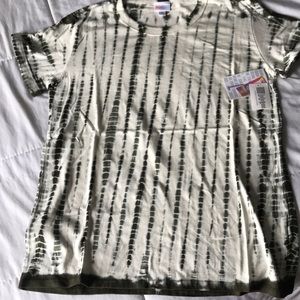 NWT LuLaRoe Vintage Tee size L